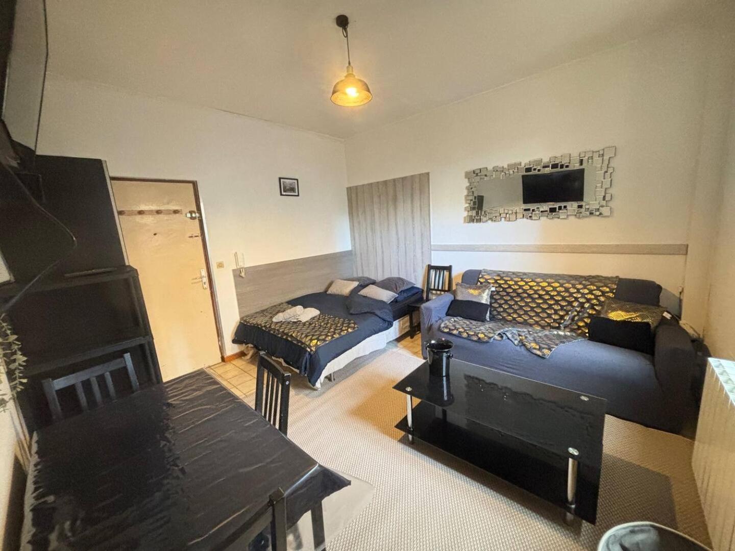 Apartament Le Lorrain Wifi Un Sejour A Part Metz Zewnętrze zdjęcie